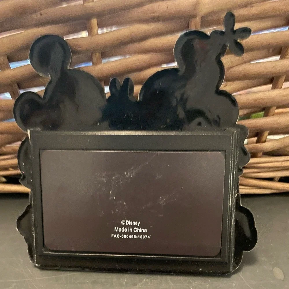 Disney Walt Disney World Mickey and Minnie Black Red Magnetic Photo Frame